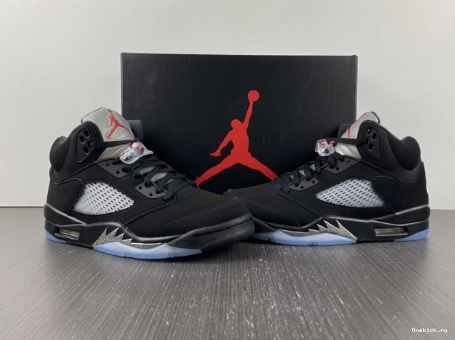 One Kick Black 5 Retro (2016) Jordan Metallic 845035-003 0731